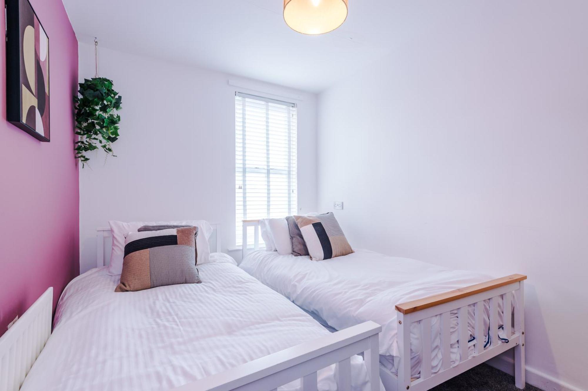 Large 7 Bedroom Town House In Chester City Centre Εξωτερικό φωτογραφία