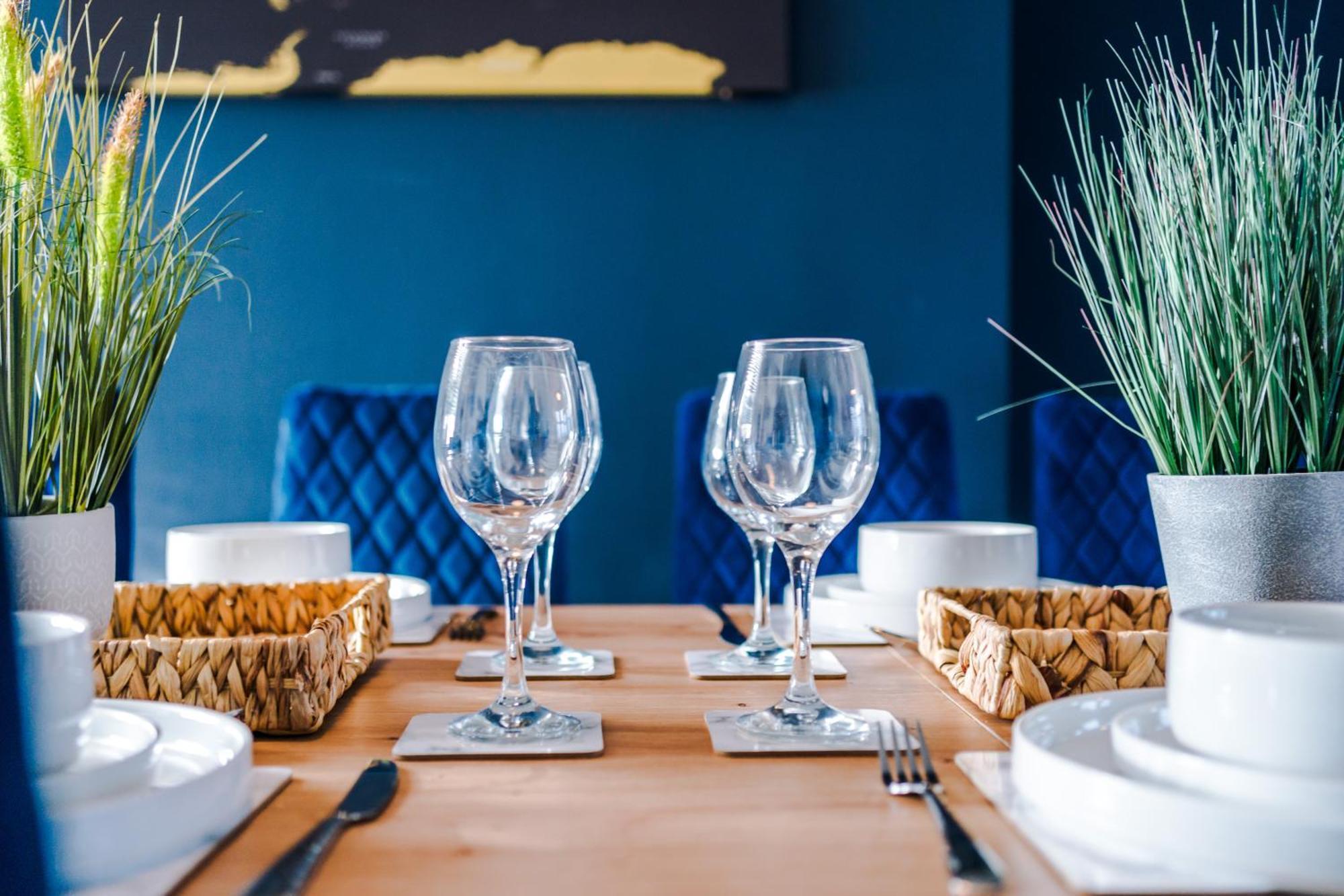 Large 7 Bedroom Town House In Chester City Centre Εξωτερικό φωτογραφία