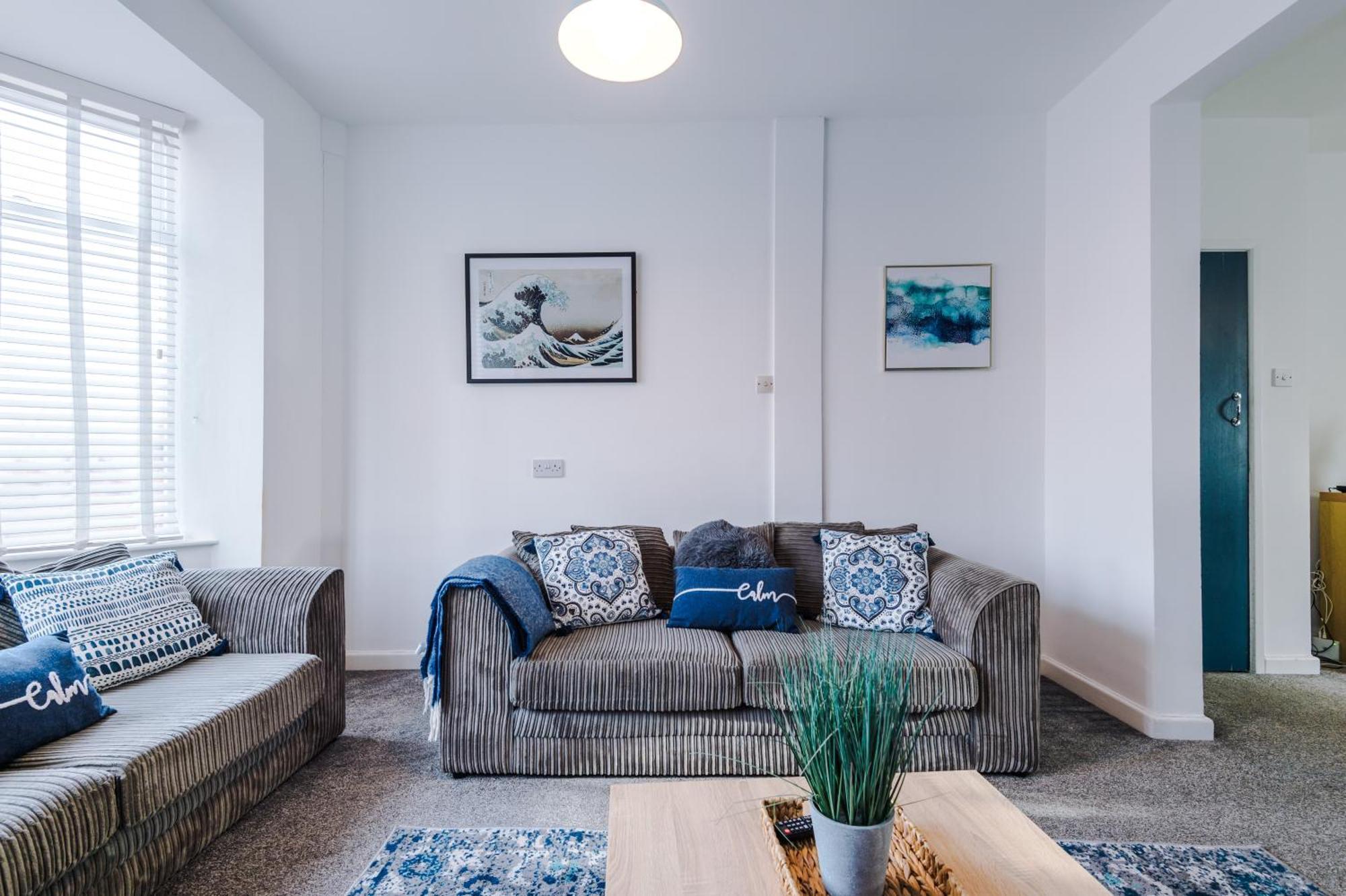 Large 7 Bedroom Town House In Chester City Centre Εξωτερικό φωτογραφία