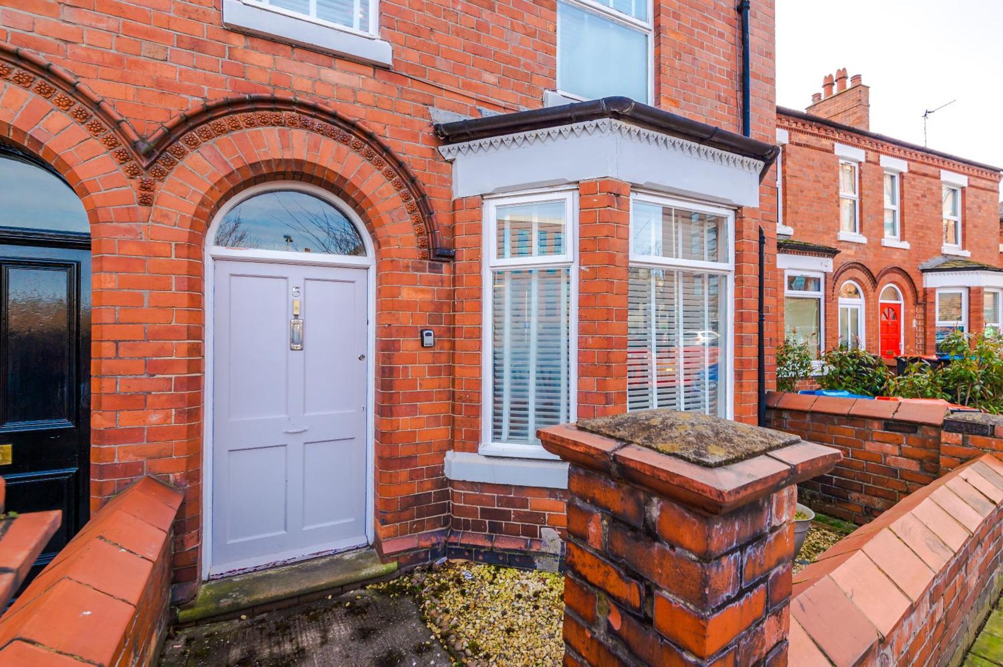 Large 7 Bedroom Town House In Chester City Centre Εξωτερικό φωτογραφία
