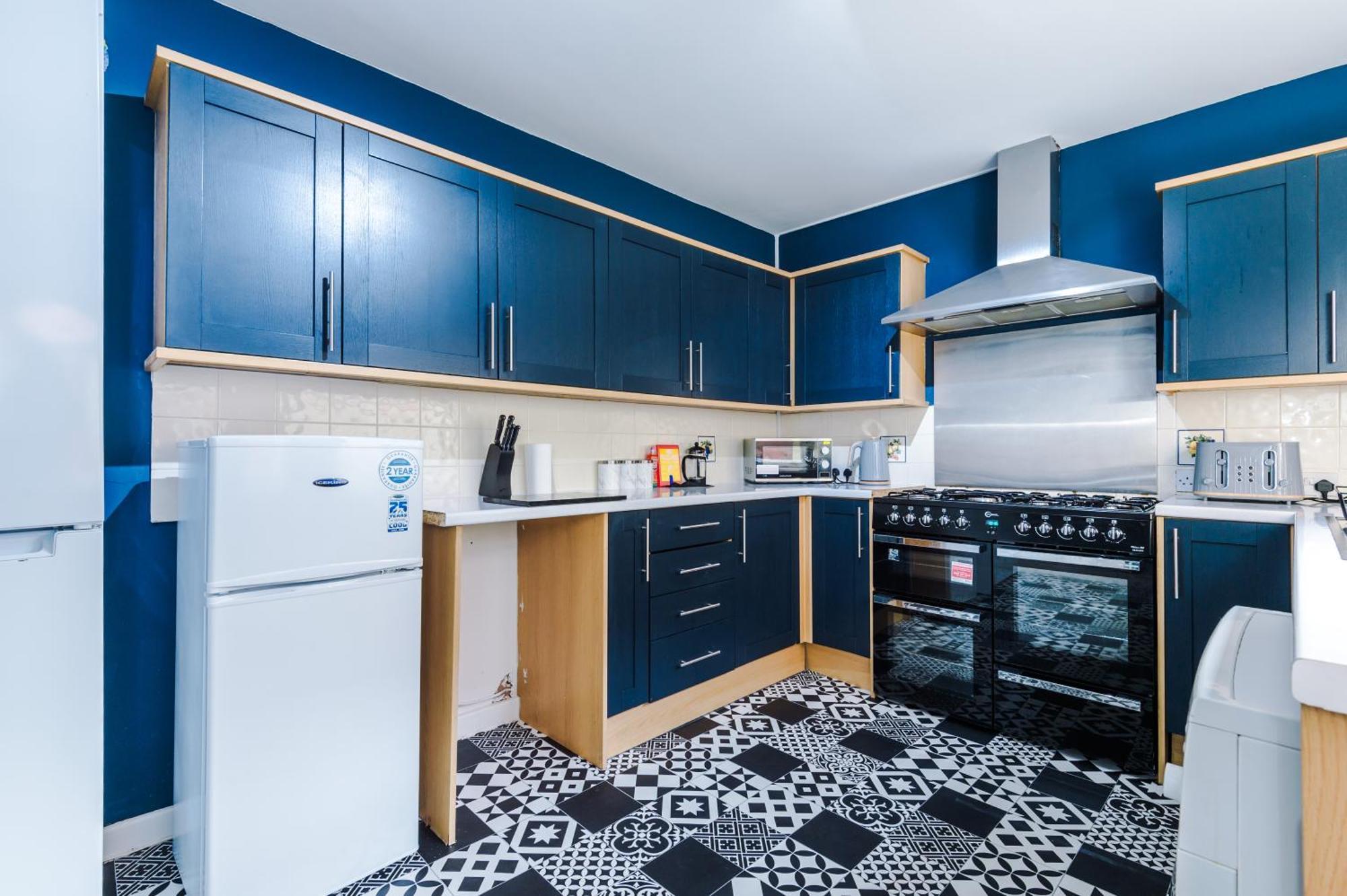 Large 7 Bedroom Town House In Chester City Centre Εξωτερικό φωτογραφία